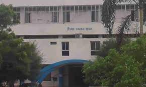 સલાદરાના સરમુખત્યાર મહિલા તલાટી સામે જી.પં. લાલઘુમ..!