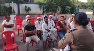 નબીપુરના પી.એસ.આઈ. એ તમામ ધર્મના લોકોને શાંતિ કાયમ રાખવાની અપીલ કરી.